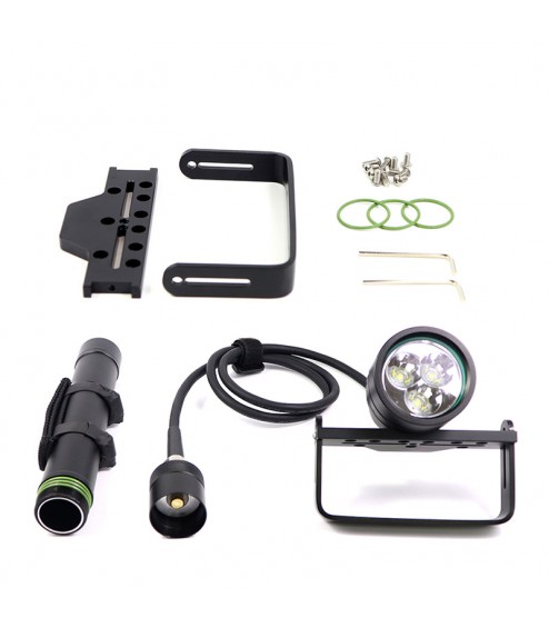 Torcia Subacquea Speleo Hi-MAX, Modello H01, 3 LED XM-L2 U2, 3500 Lm